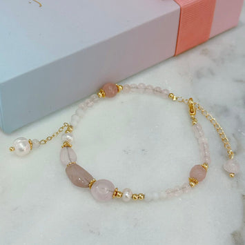 Pink quartz and pearl bracelet
