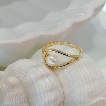 Pearl ring