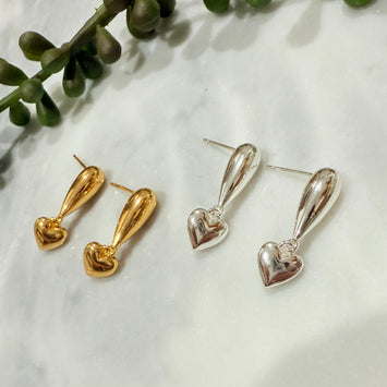 Hanging love heart earrings