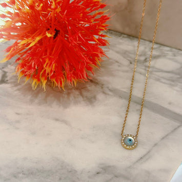 Round eye necklace