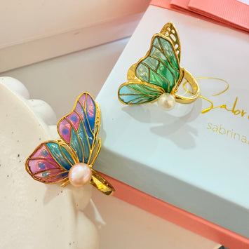 Butterfly ring