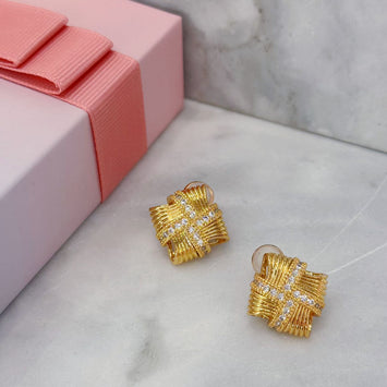 Fashion golden square earrings