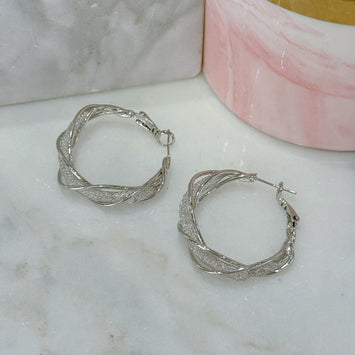 Sliver twist hoop earrings