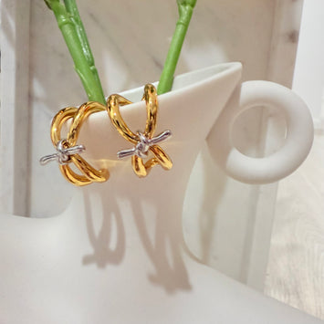 Designed bow earrings