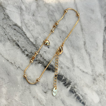 Gold heart bracelet