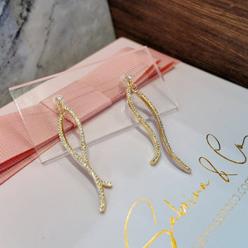 Plain hanging earrings