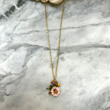 Floral Pendant Necklace