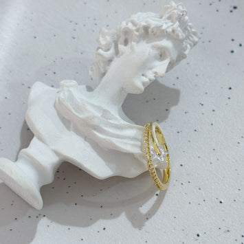 Double layer star ring