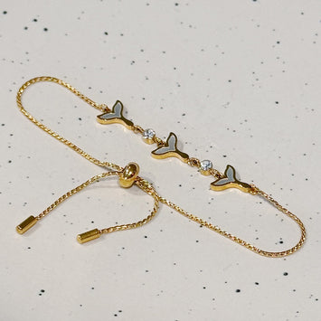 Triple tail bracelet