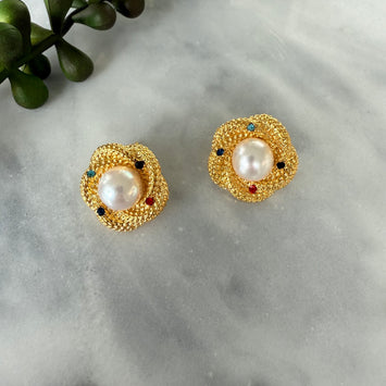 Golden flower earrings