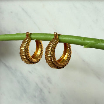 Multiple layers hoop earrings