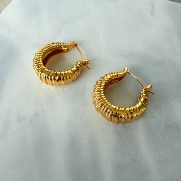 Multiple layers hoop earrings