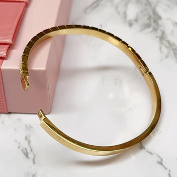 Waterproof Dainty Glow Bangle