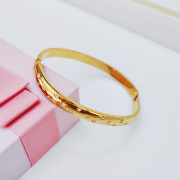 Waterproof Mini Sparkling Star Bangle