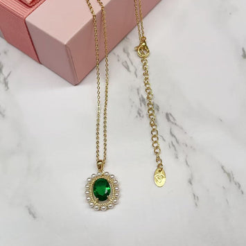 Halo Green Necklace
