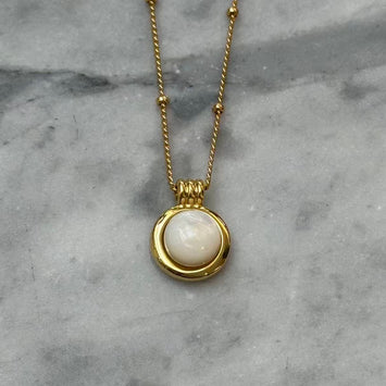 Classic Pendant Necklace