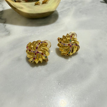 Twisted square earrings