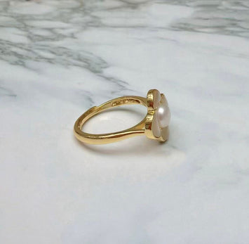Blossom Shell Ring