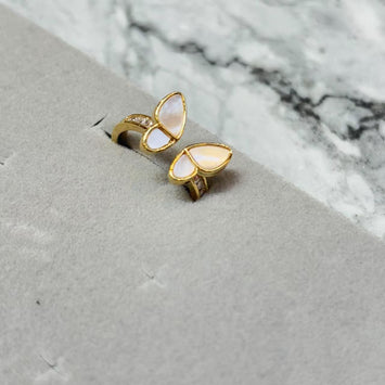 Shell butterfly ring
