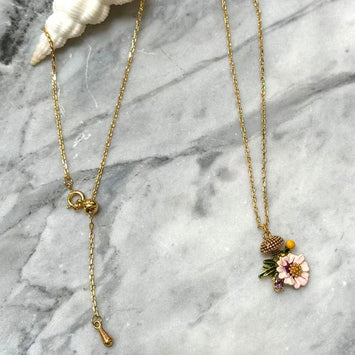 Floral Pendant Necklace