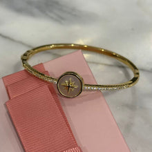 Halo Shell Star Bangle