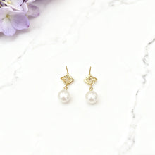 Sparkle pearl drop earrings