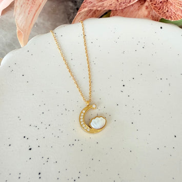 Shell and moon necklace