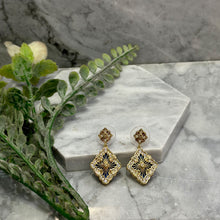 Diamond square earrings