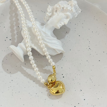 Love heart pearl necklace