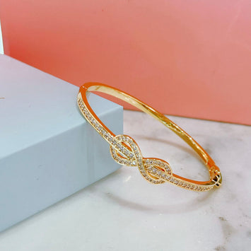 Infinity bangle