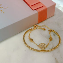Bangle bracelet