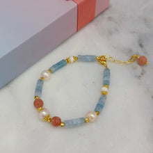 Aquamarine pearl bracelet