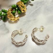 Twisted earrings