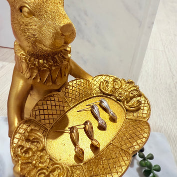 Hanging love heart earrings