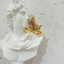 Butterfly wing ring