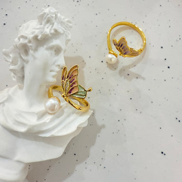 Butterfly wing ring