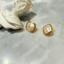 Square shell earrings