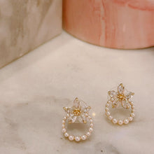Flower earrings