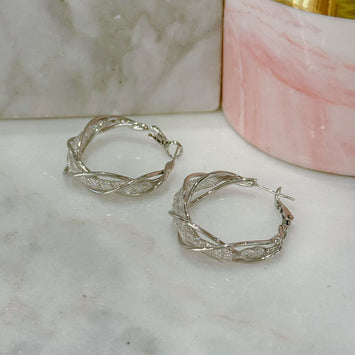 Sliver twist hoop earrings