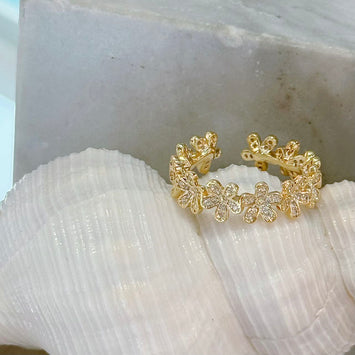 Multiple flowers ring
