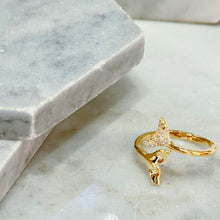 Diamond tail ring