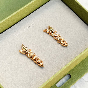 Designed leaf earrings