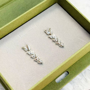 Designed leaf earrings