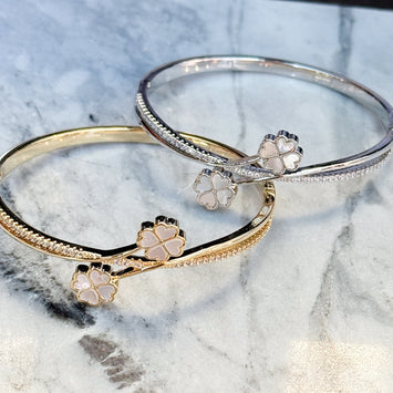 Double shell flowers bangle