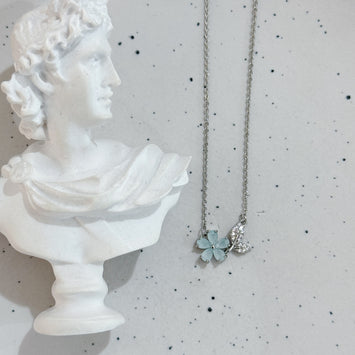 Blue flower necklace