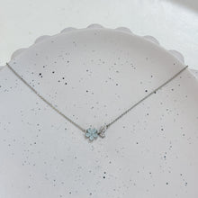 Blue flower necklace