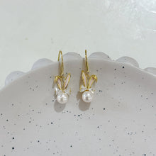 Hanging rabbit earrings