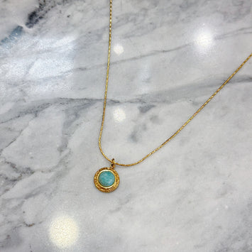 Hanging turquoise necklace