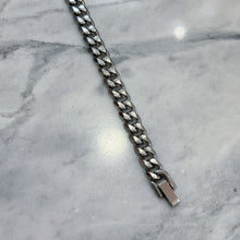 Plain bracelet