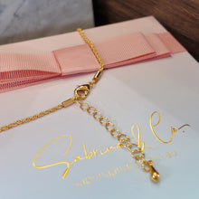 Blue fram necklace
